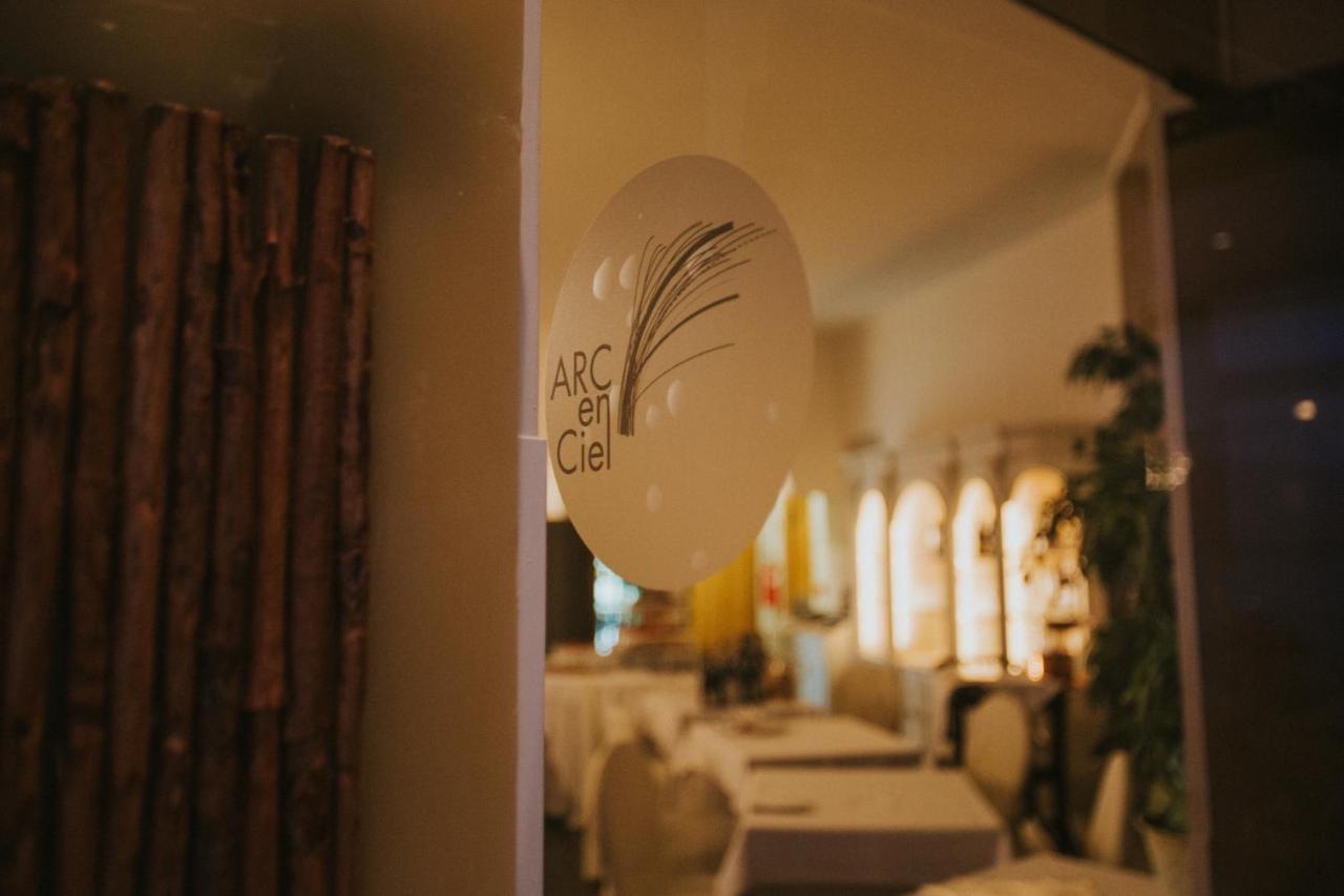 Hotel Arc En Ciel 디아노마리나 외부 사진
